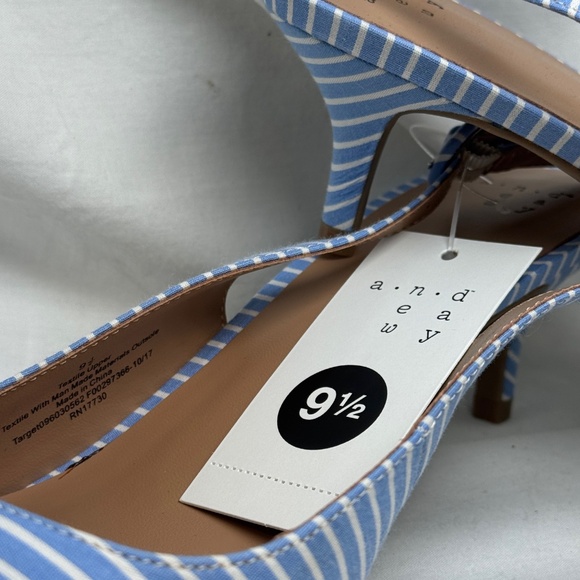 A New Day Kitten Heels Womens Size 9.5 Blue White Striped Back Strap Pump - Picture 4 of 8